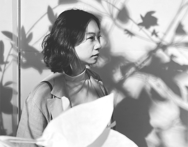 广告策划文案、编剧、北京电影学院编剧专业进修。